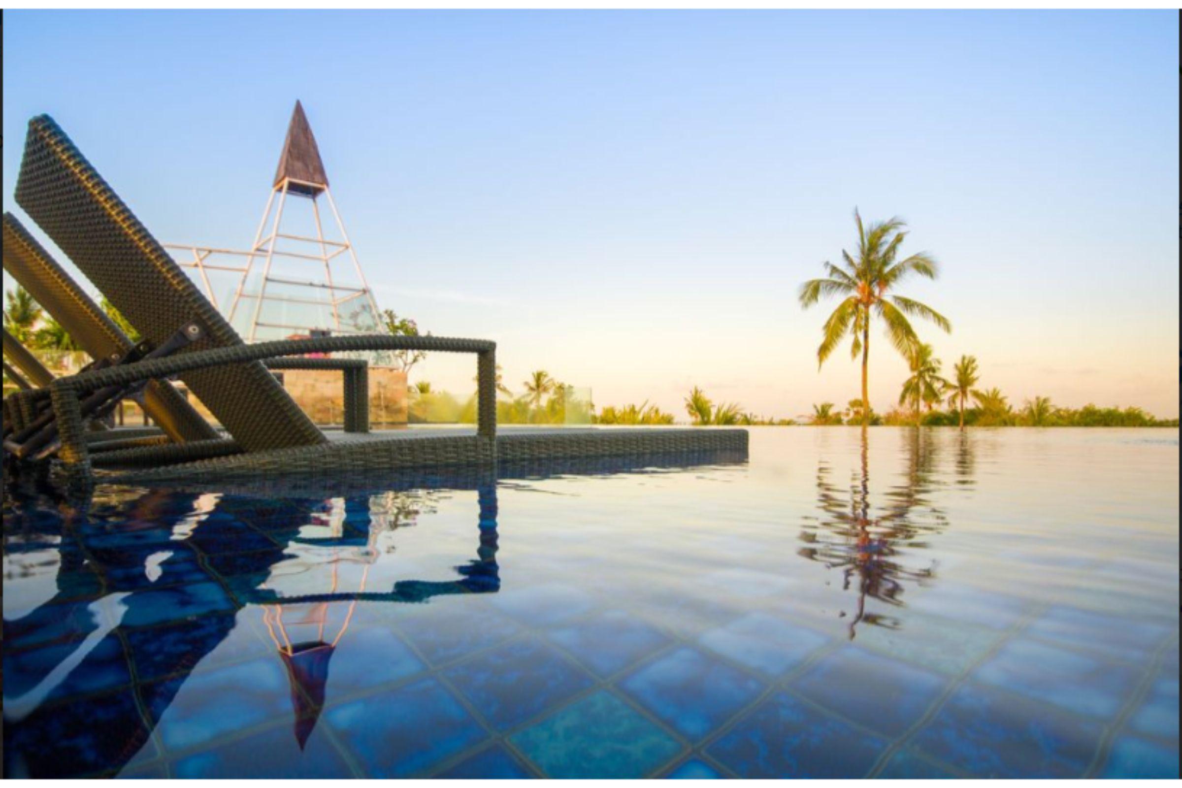 Fox Hotel Jimbaran Beach Bali Exterior photo